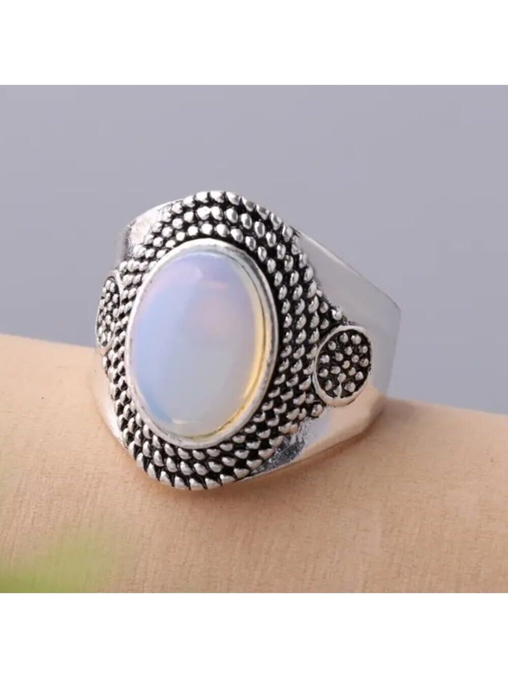 Oval Embellishment Sterling Silver Moonstone Simulate Ring Size 6